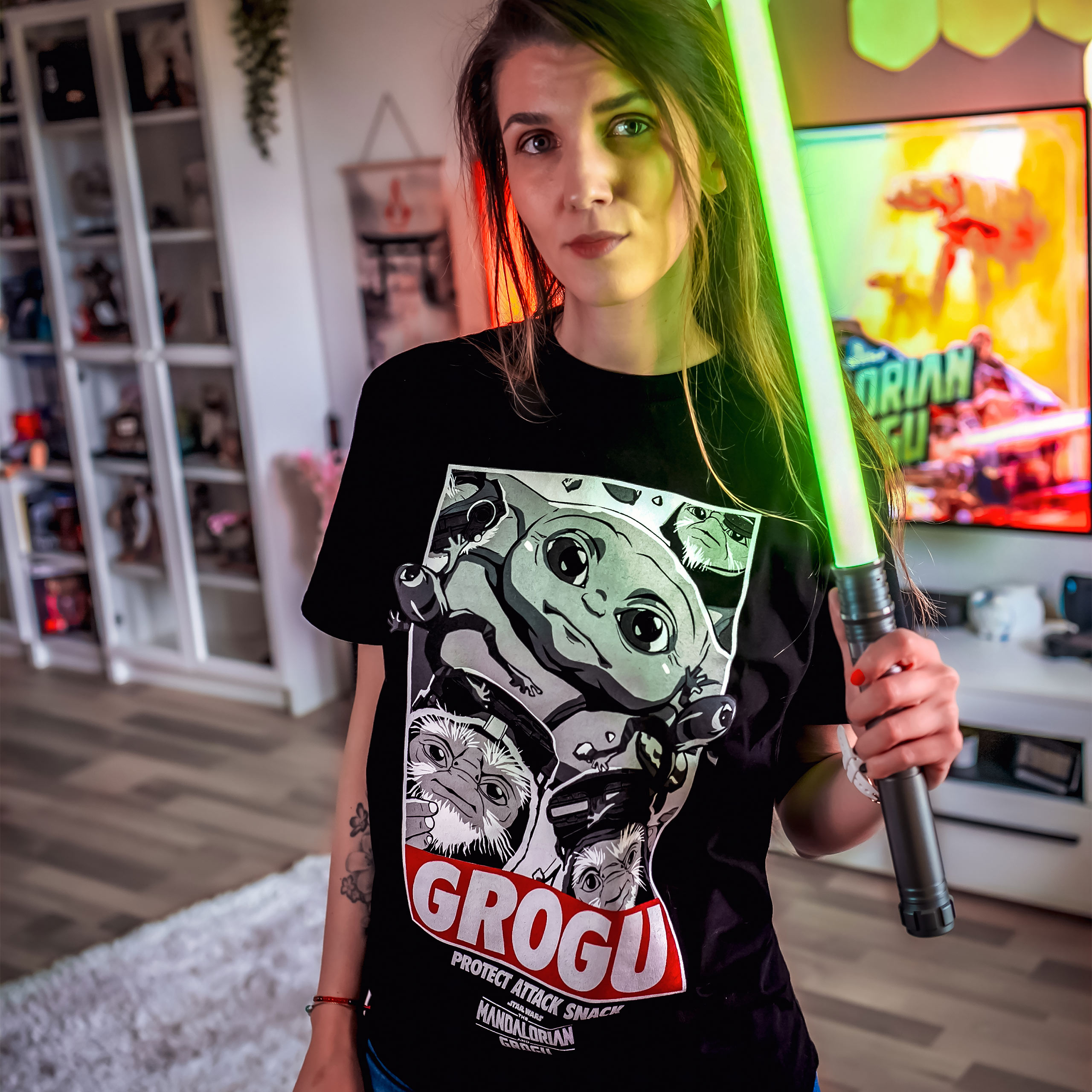 Grogu Protect Attack Snack T-Shirt - Star Wars The Mandalorian