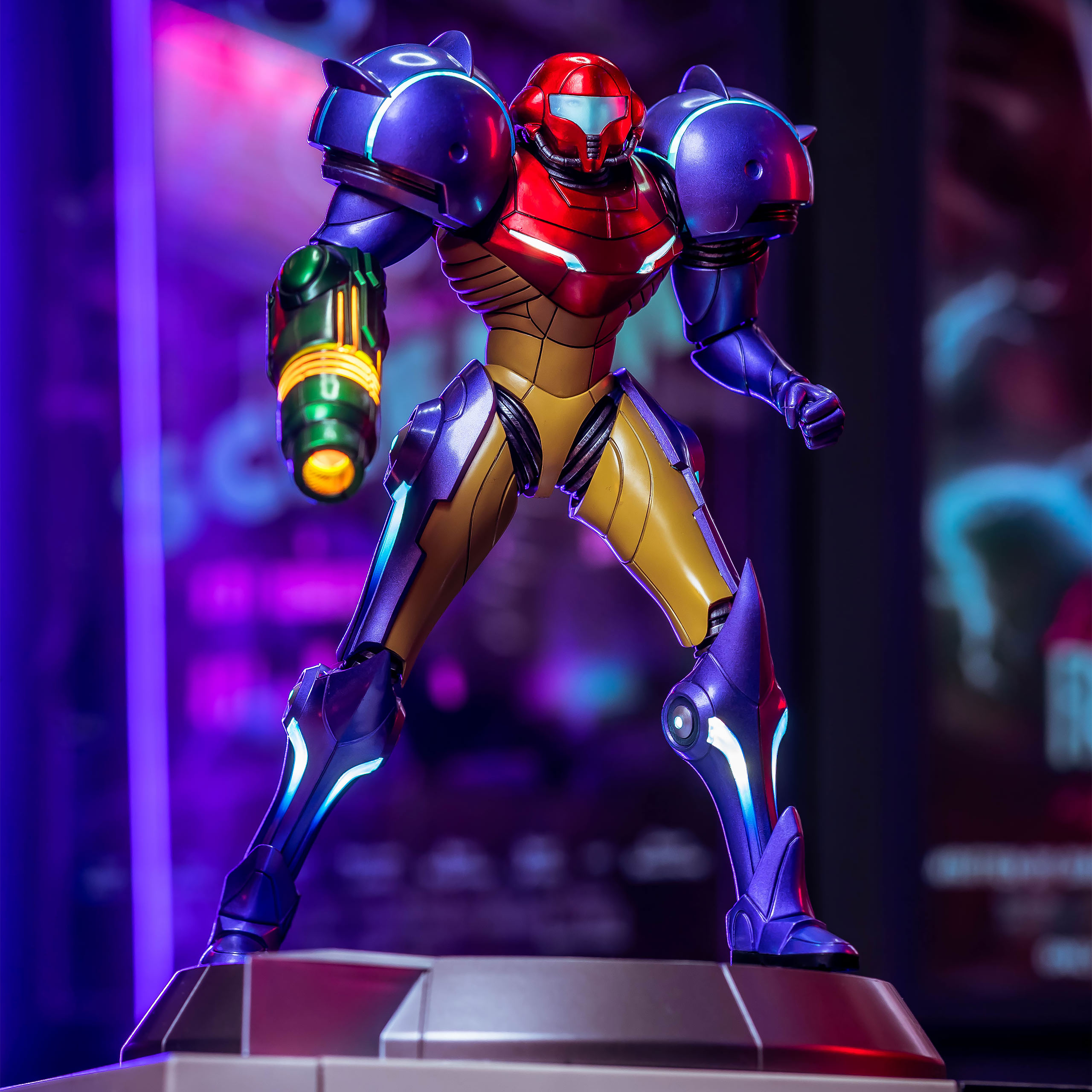 Metroid Prime PVC Statue Samus Gravity Suit Collectors Edition 25 cm
