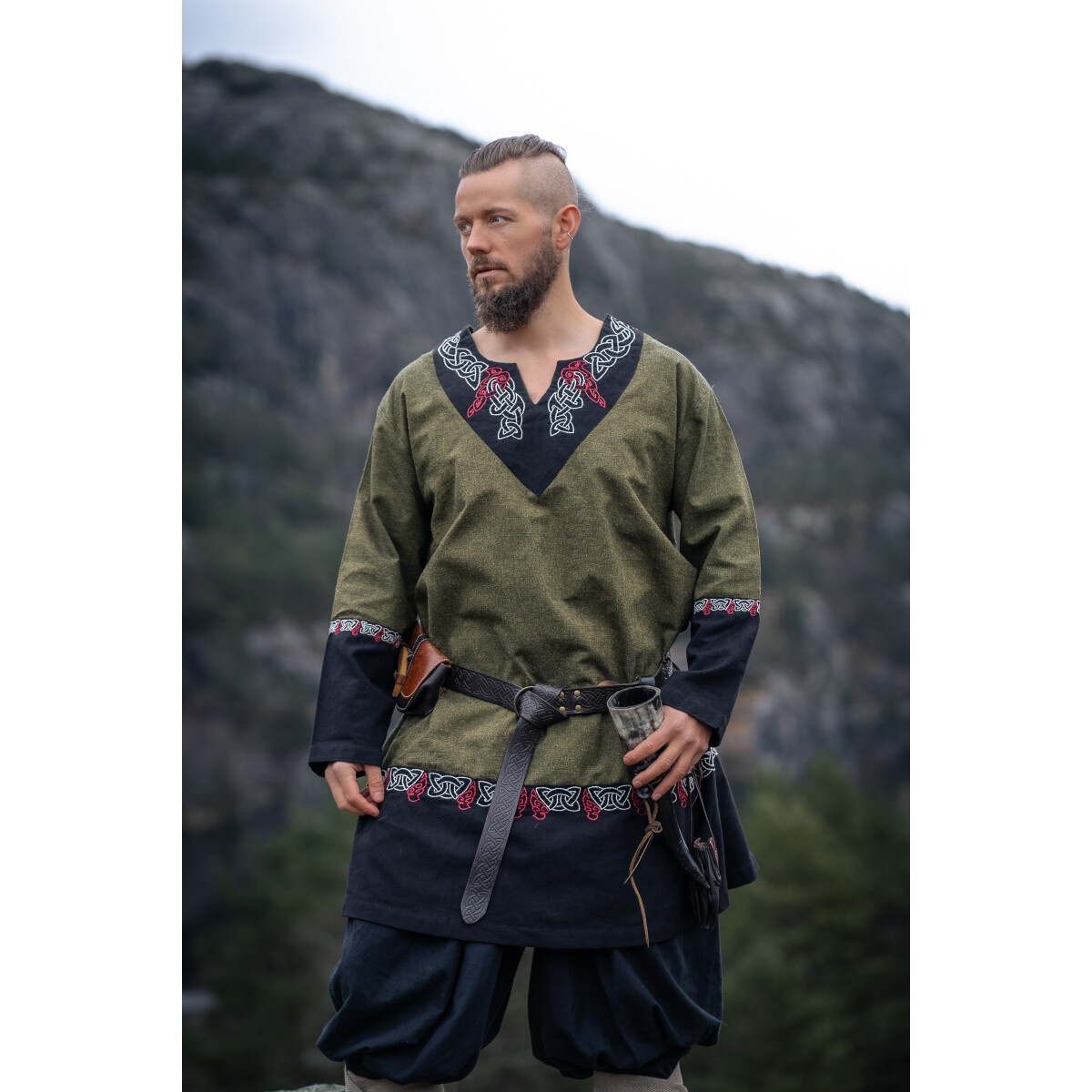 Tunique viking médiévale Freydis olive