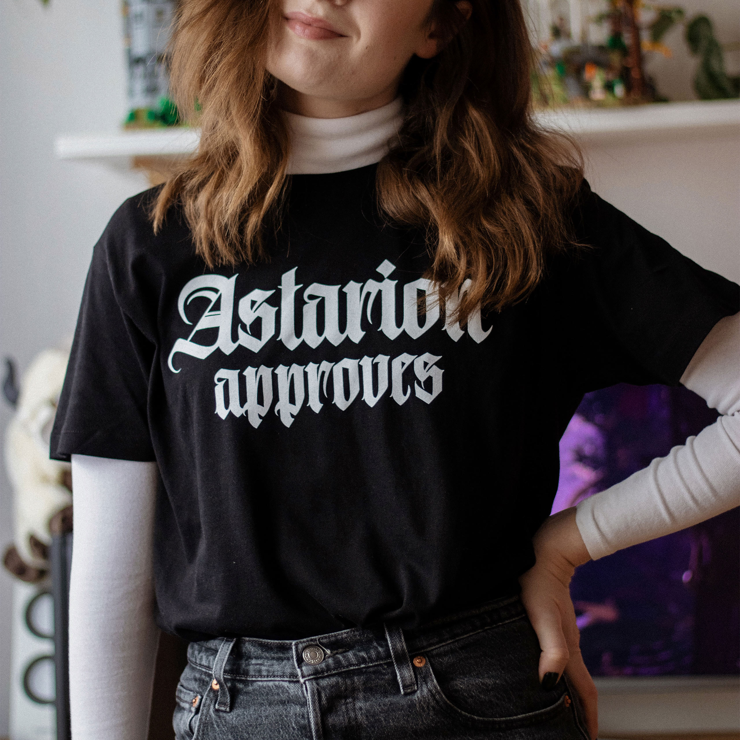 Astarion Approves T-Shirt voor Baldur's Gate Fans