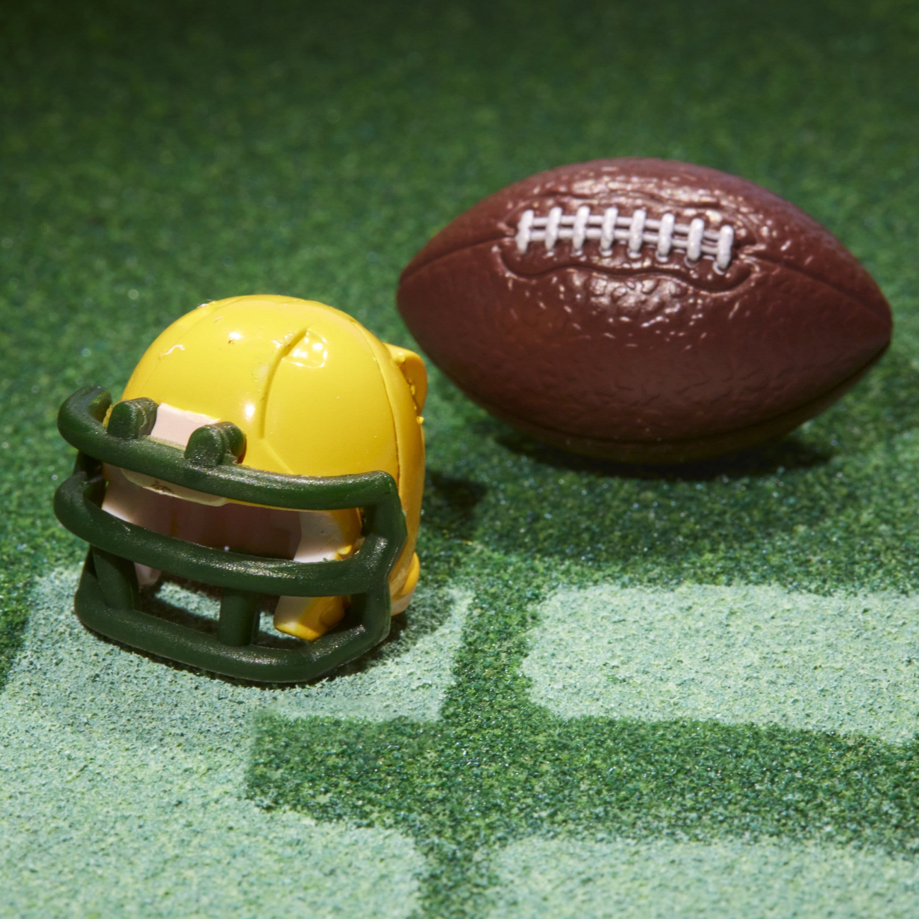 Transformers x NFL Figura de acción Green Bay Packers: Tundra