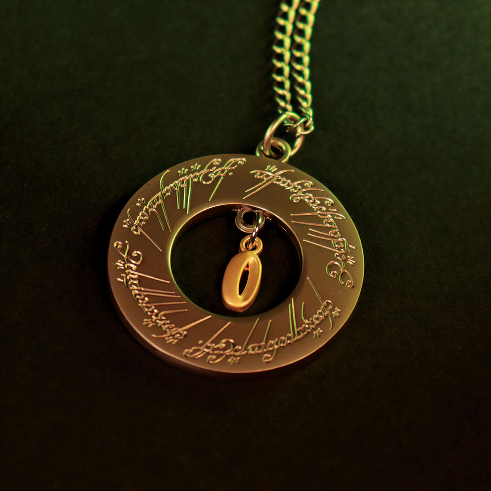 The Lord of the Rings - The One Ring on Necklace Limited Edition