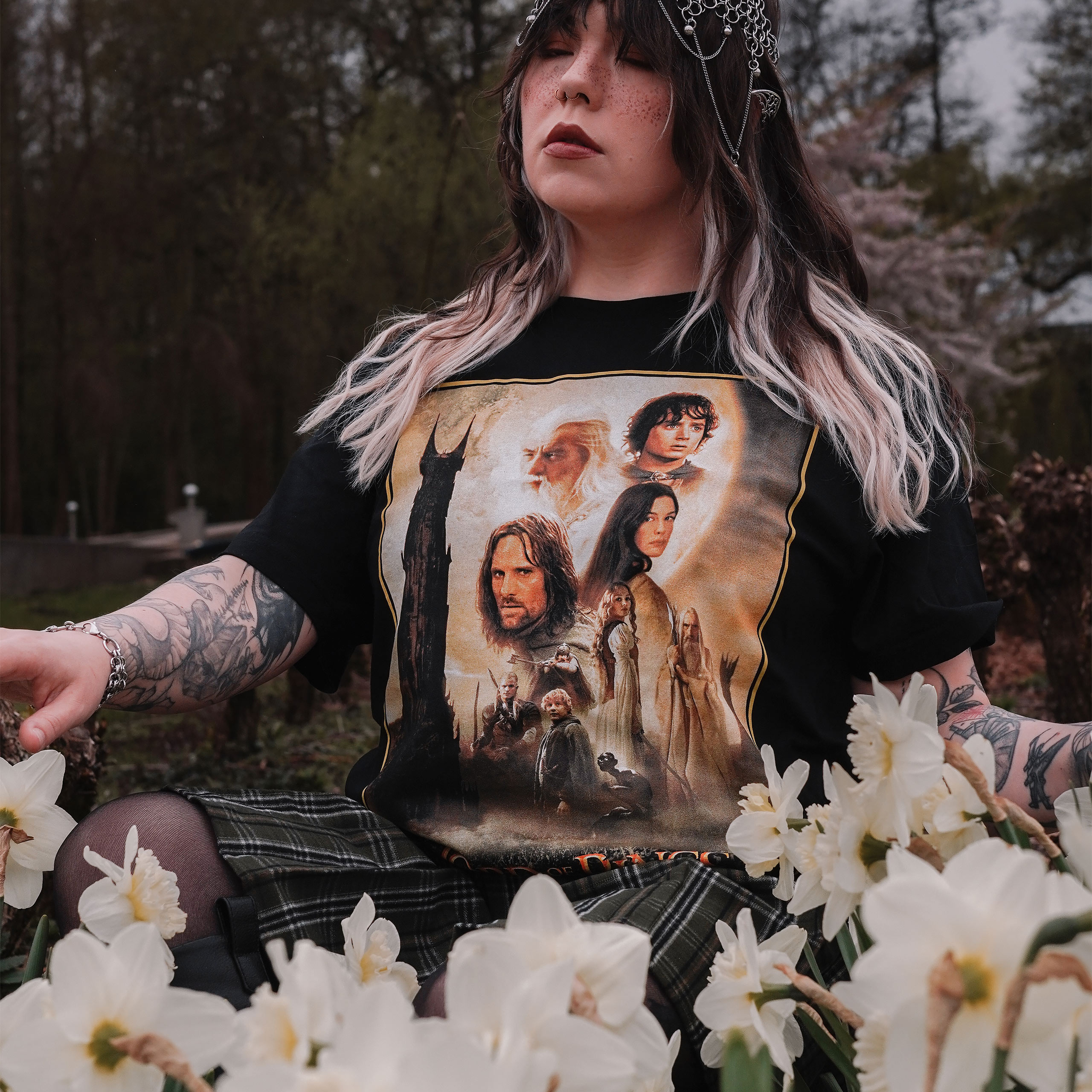 De två tornen Poster T-shirt - Sagan om Ringen
