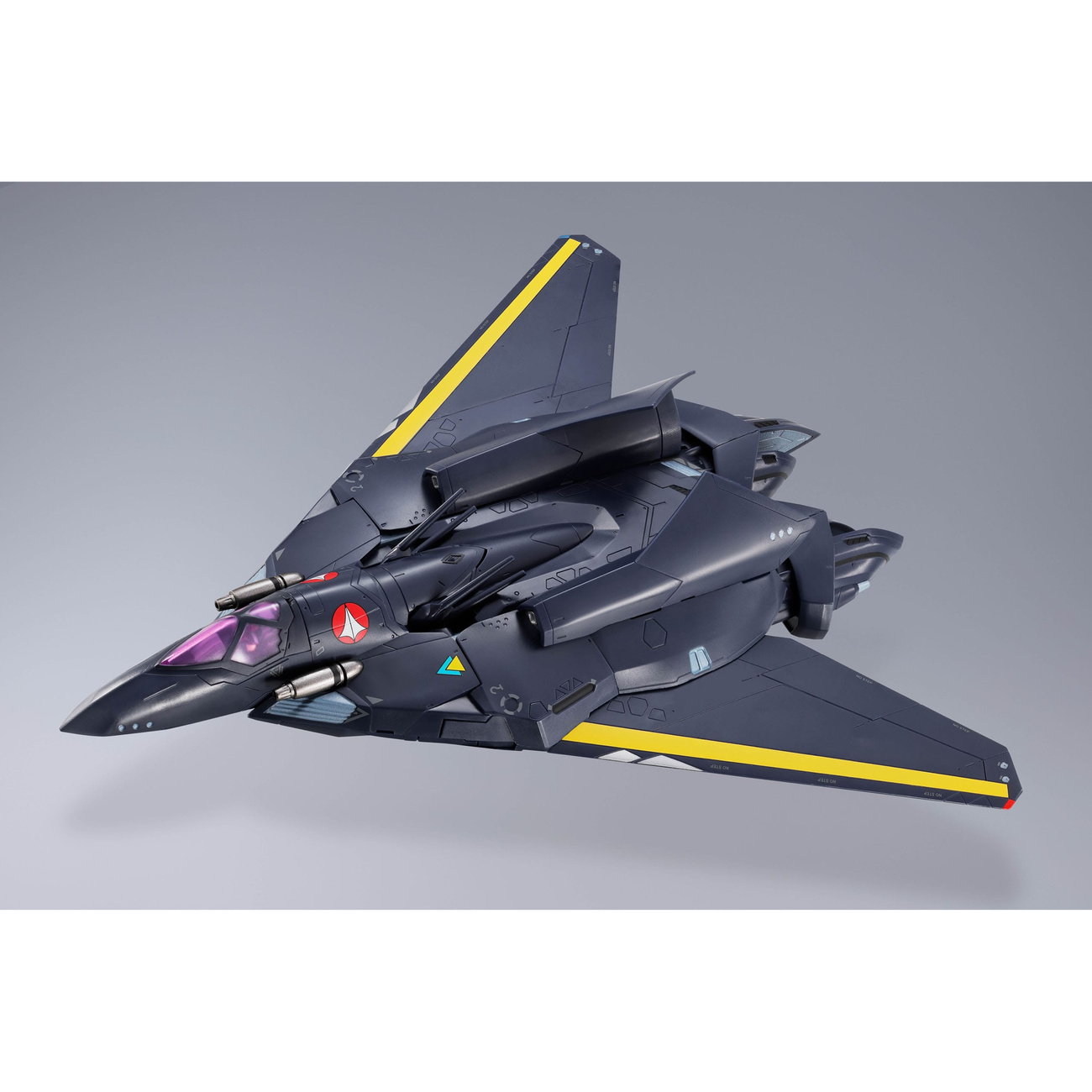 Macross 7 Figura de acción DX Chogokin VF-17S Nightmare