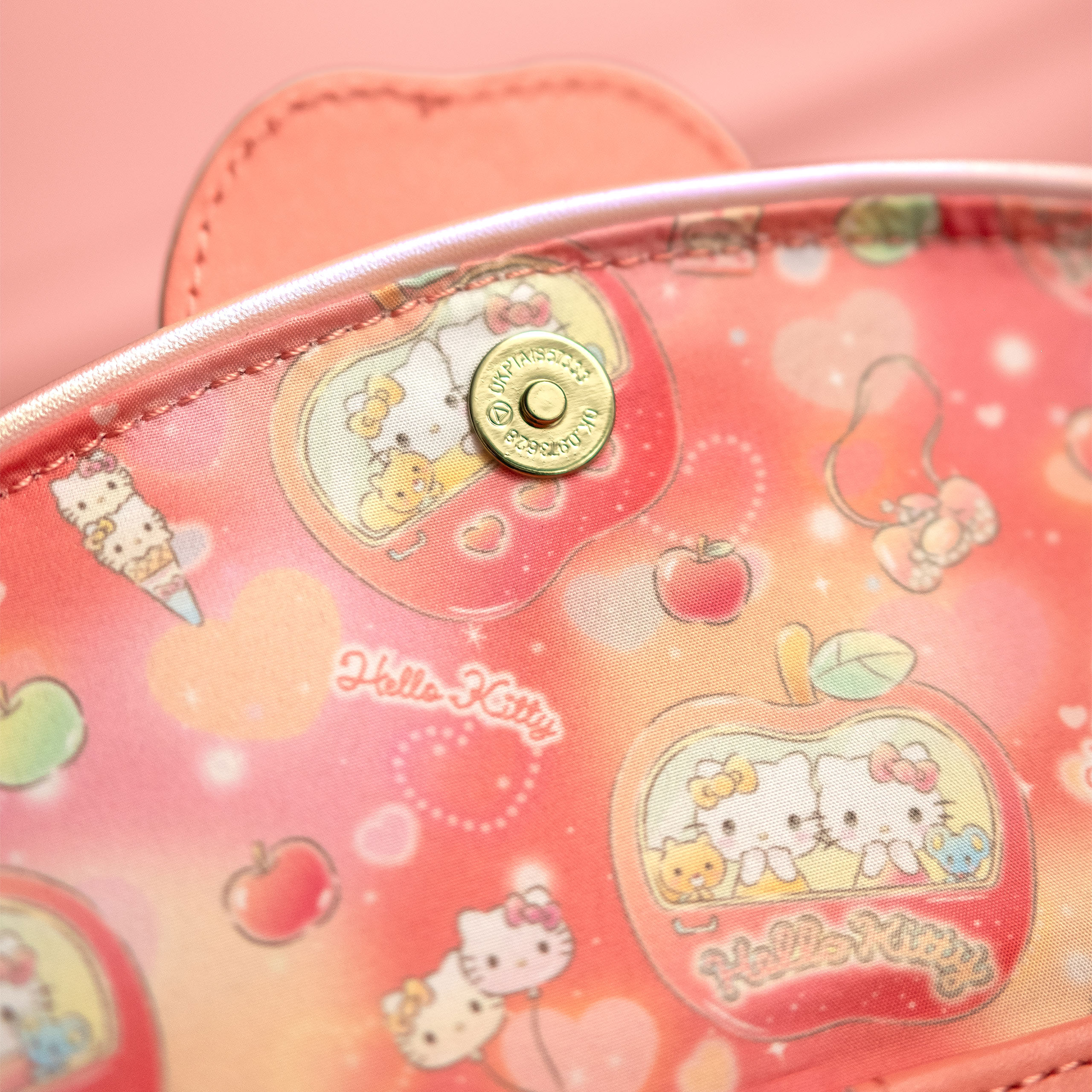 Sanrio - Hello Kitty Carnival Wallet