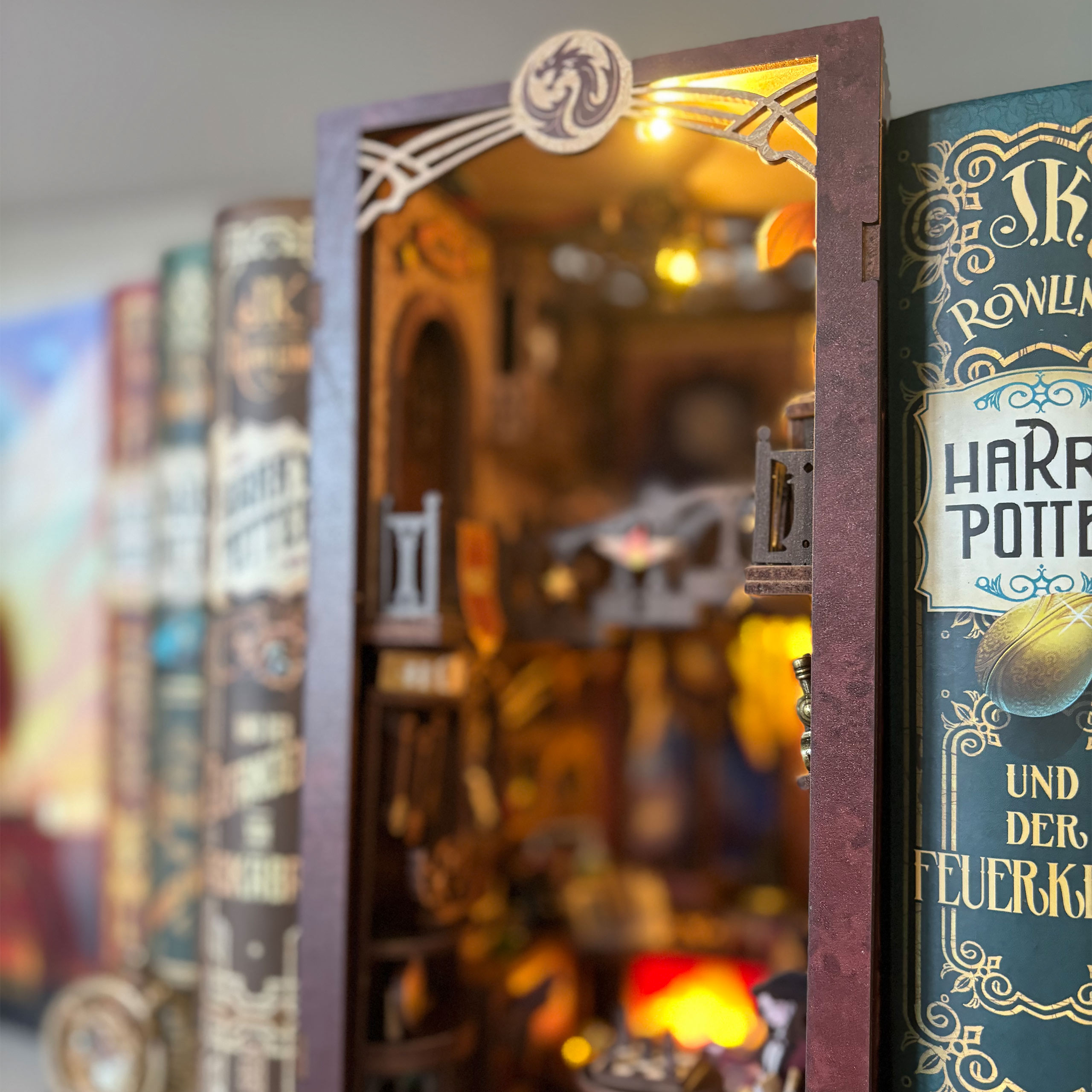Flame Common Room Book Nook Modell Bausatz Holz für Harry Potter Fans