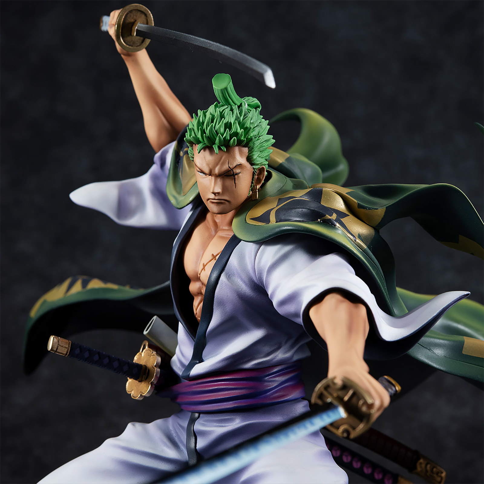 One Piece - Statua di Zoro Juro