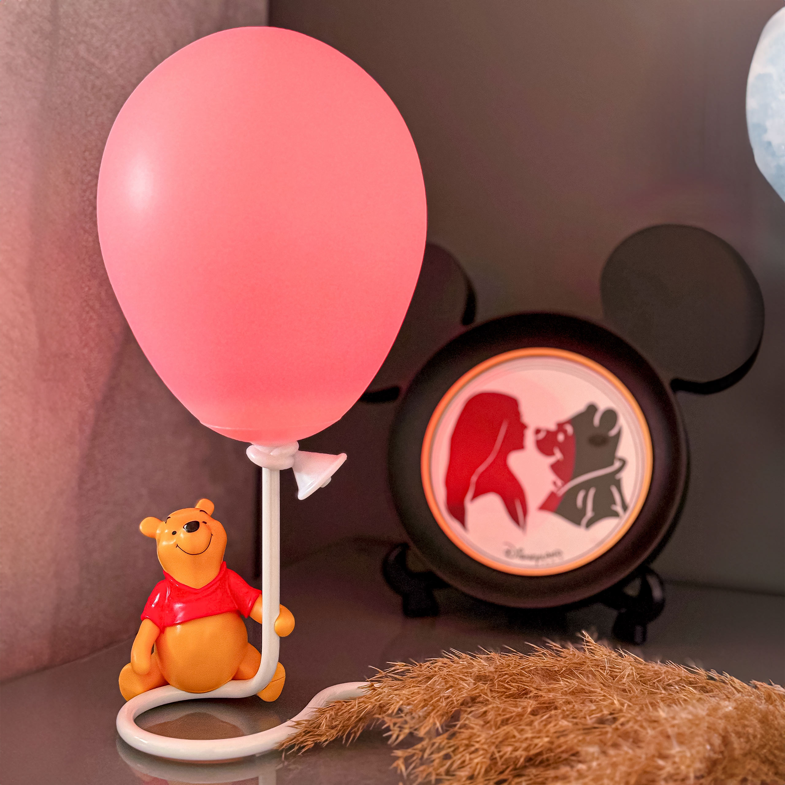 Winnie the Pooh - Balloon Table Lamp