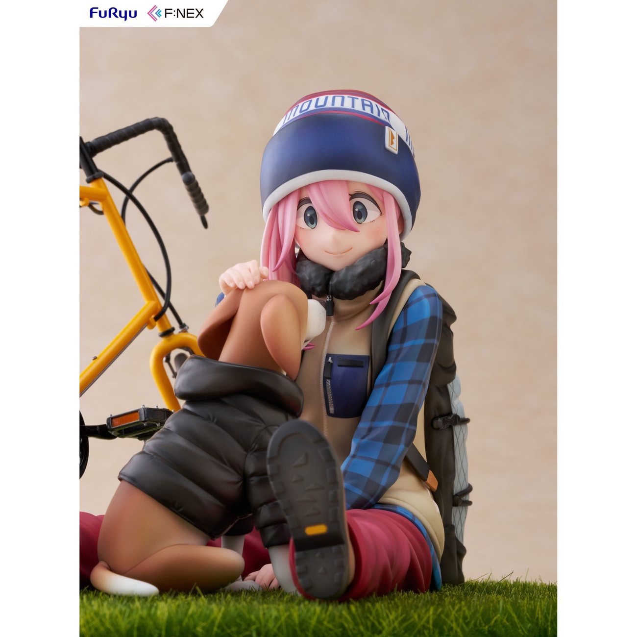 Laid Back Camp F:NEX PVC Beeld 1/7 Nadeshiko Kagamihara 13 cm