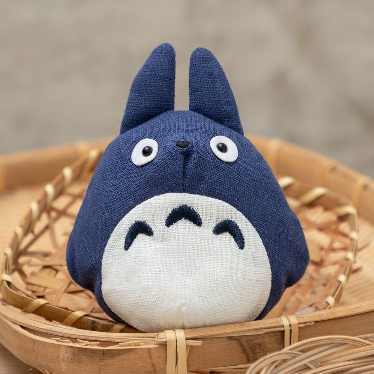 Mon Voisin Totoro peluche beanbag style japonais Totoro moyen