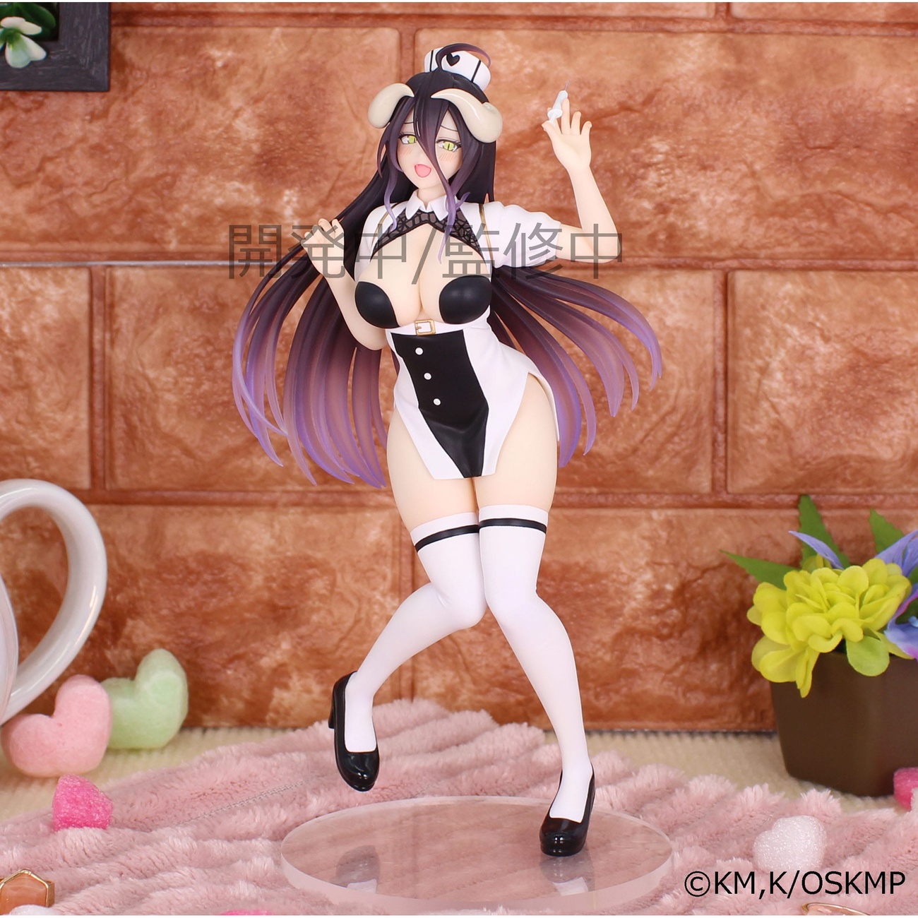 Overlord Vivit PVC-standbeeld Albedo Nurse Ver. 18 cm