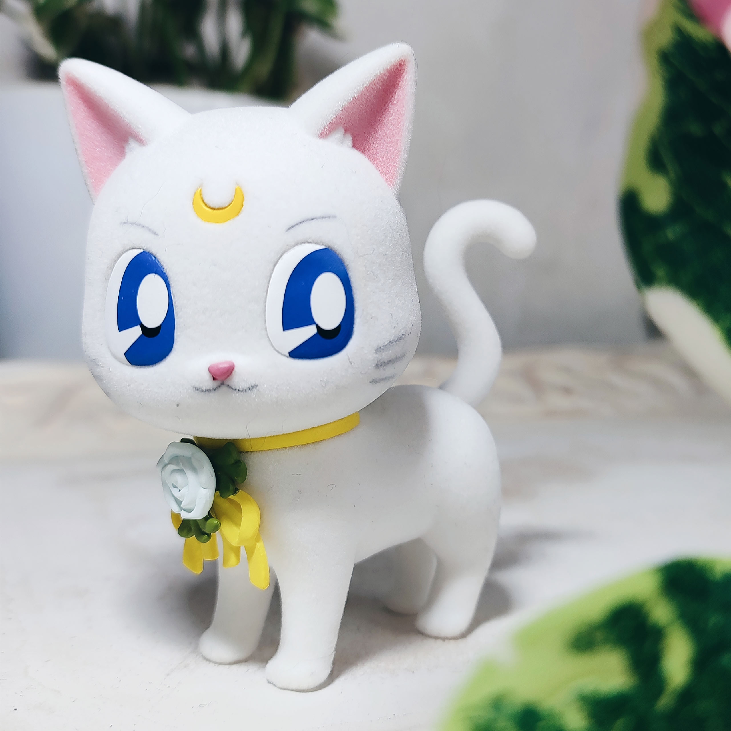 Pretty Guardian Sailor Moon Fluffy Puffy - Artemis Figur Version B