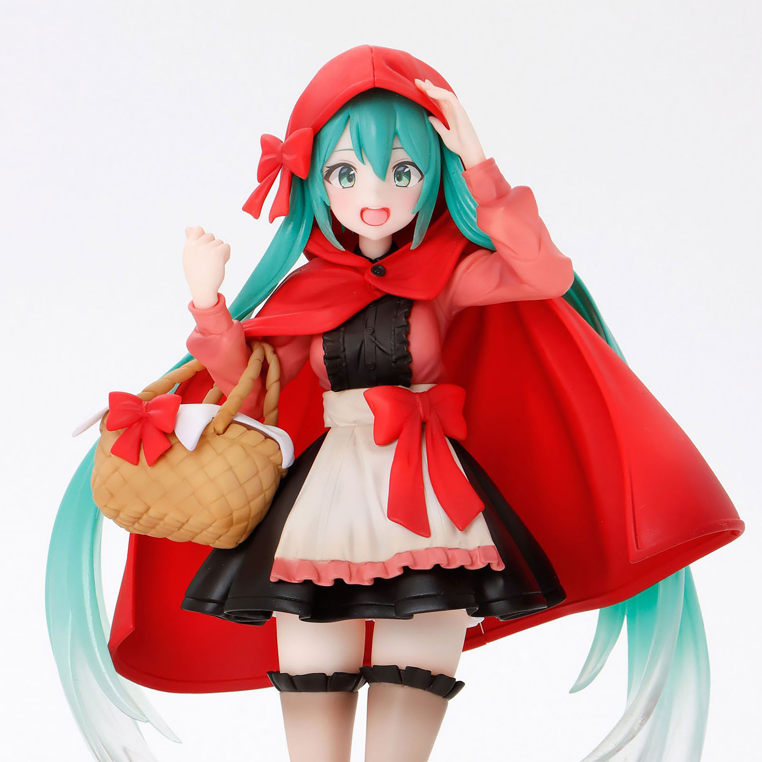 Hatsune Miku - Figura Wonderland Versión Caperucita Roja