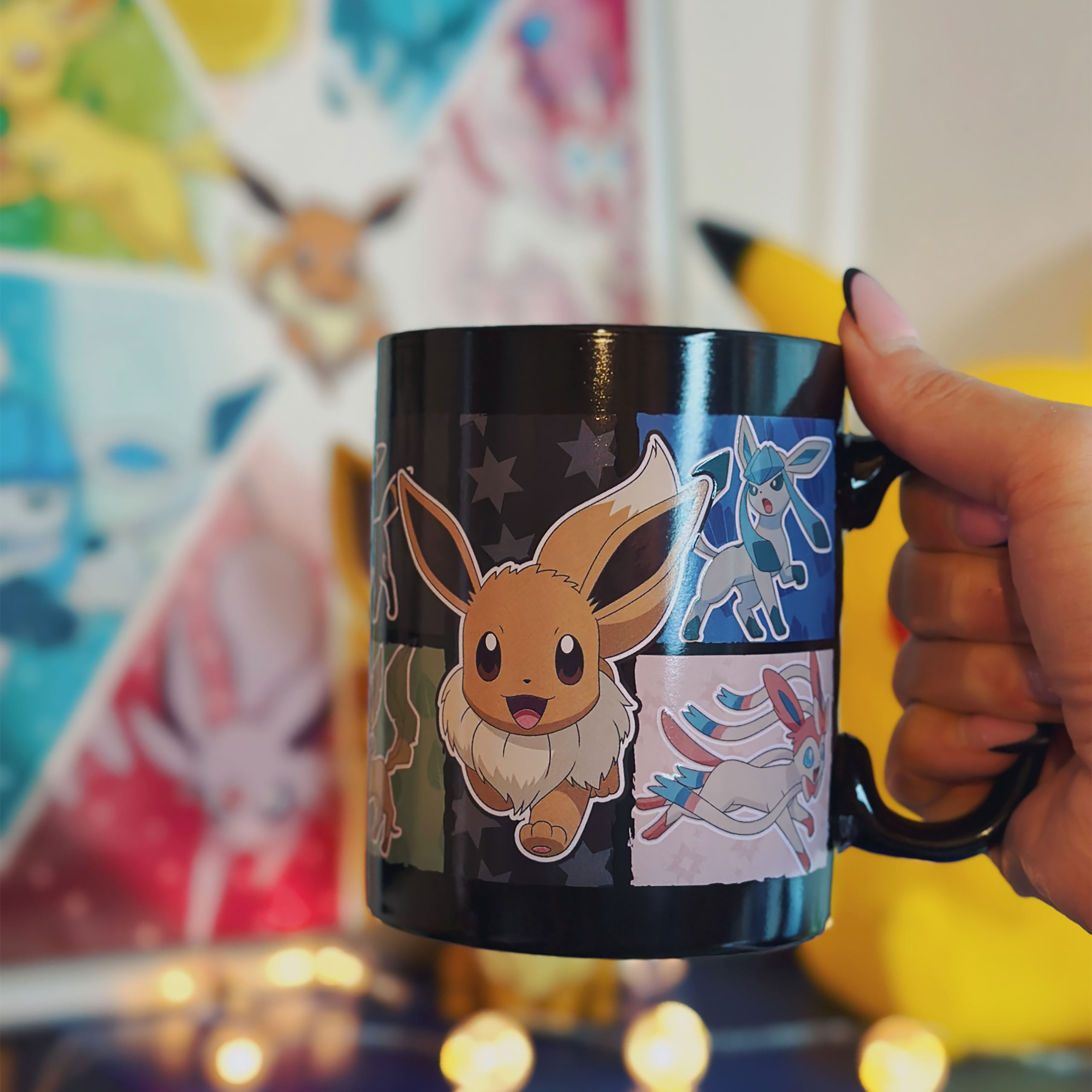 Pokemon - Mug à effet thermique des évolutions d'Evoli