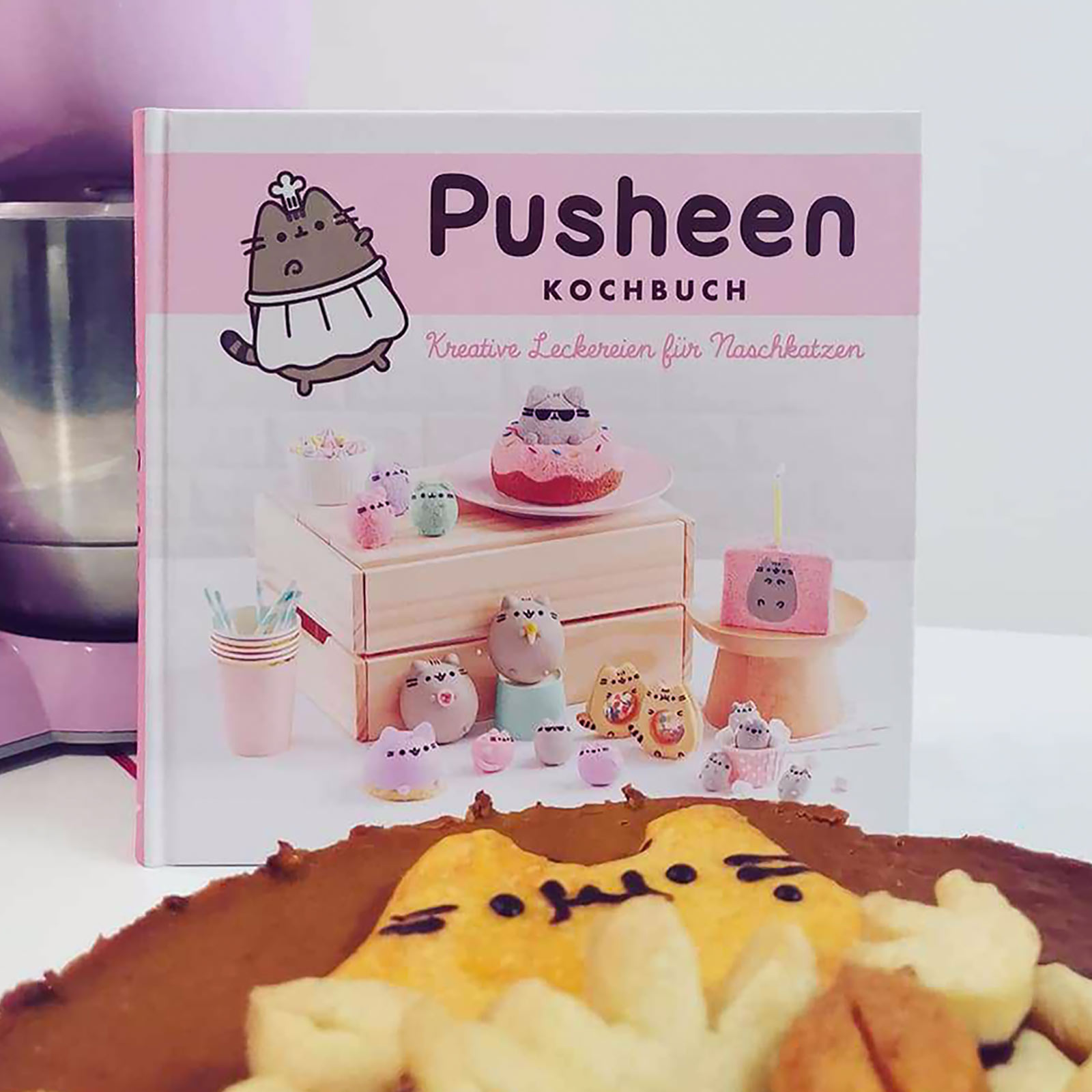 Pusheen Kochbuch - Kreative Leckereien für Naschkatzen