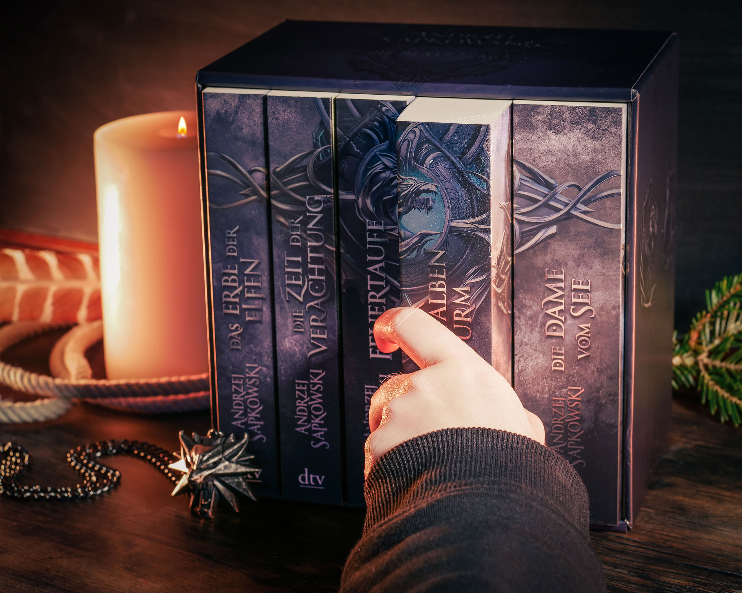 The 5 volumes of the Witcher Saga in a slipcase