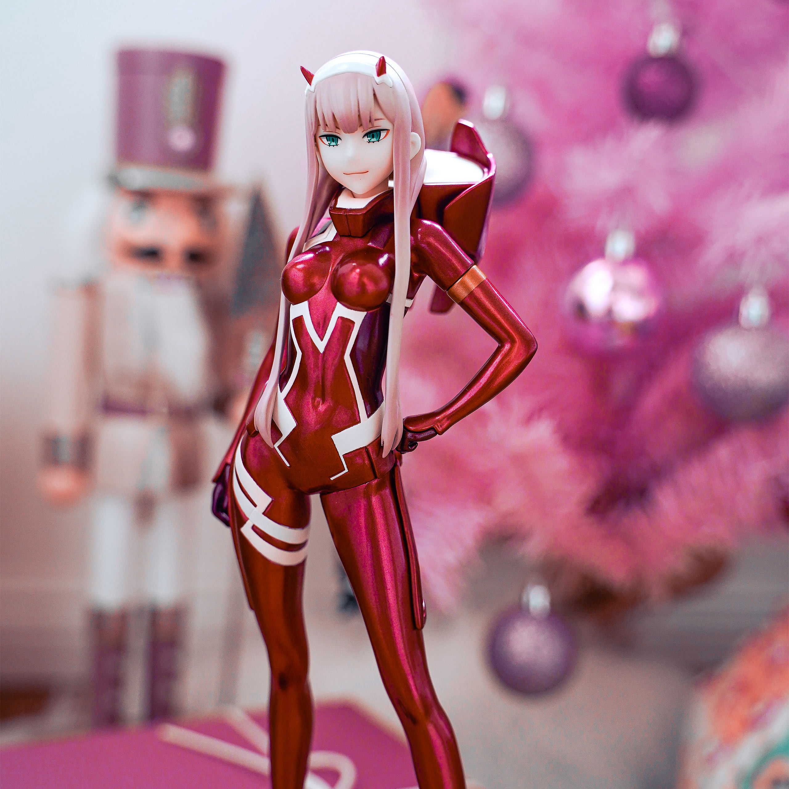 Darling in the Franxx - Zero Two Figuur Pilot Suit Versie L Maat