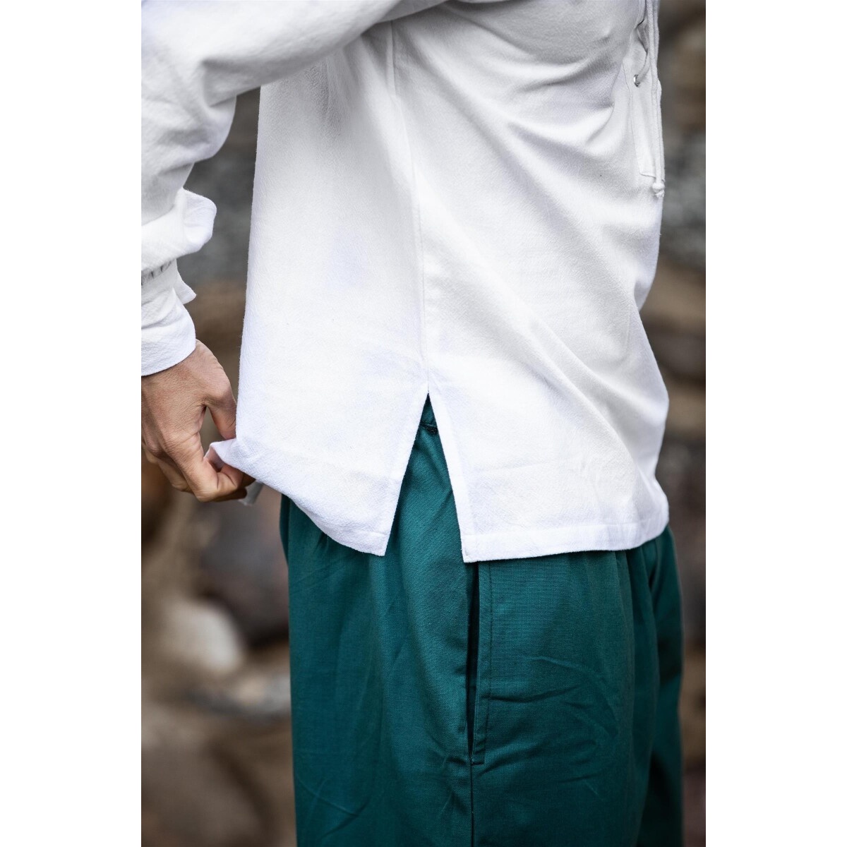 Camisa medieval de cuello redondo Athos blanca