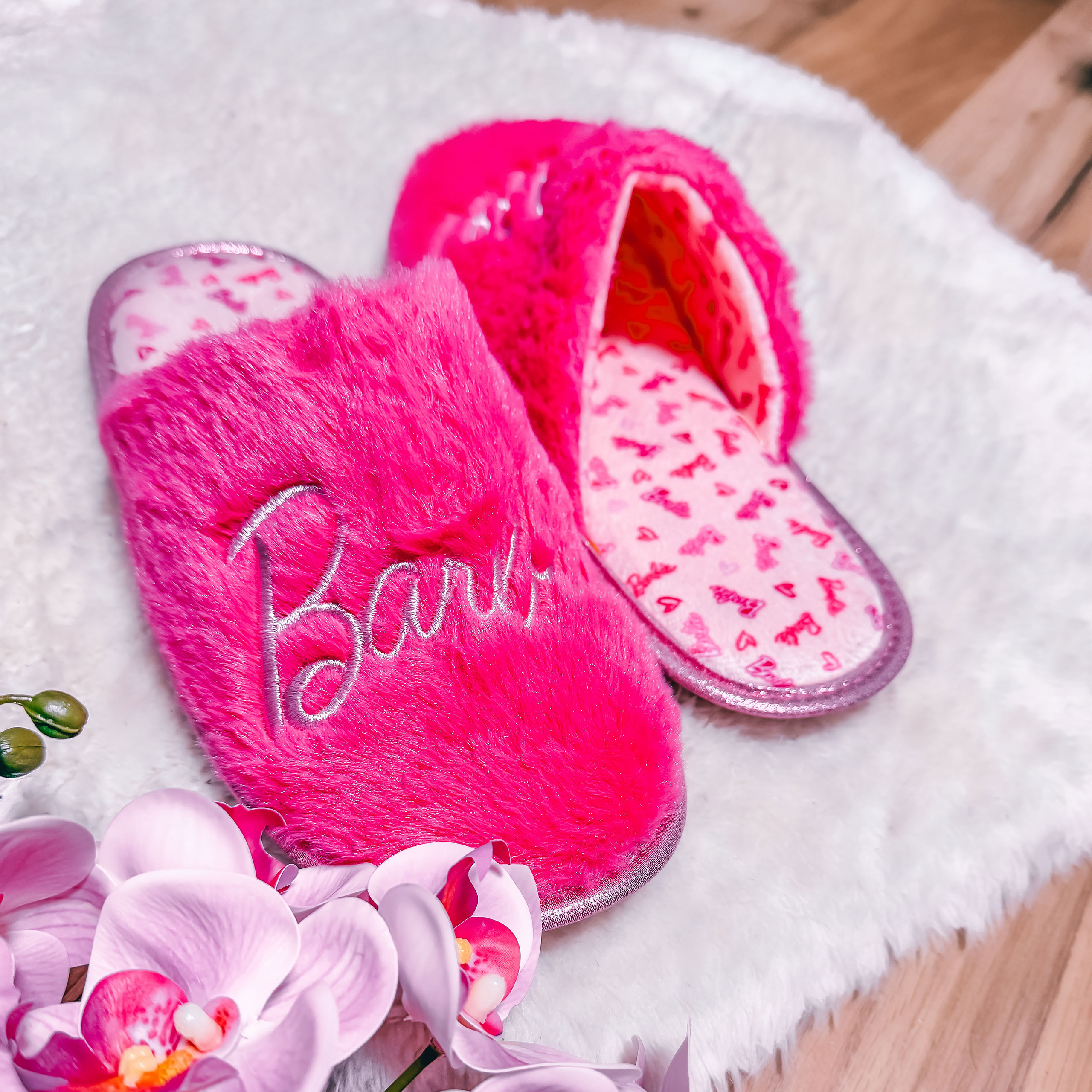 Barbie - Logo Pluche Pantoffels