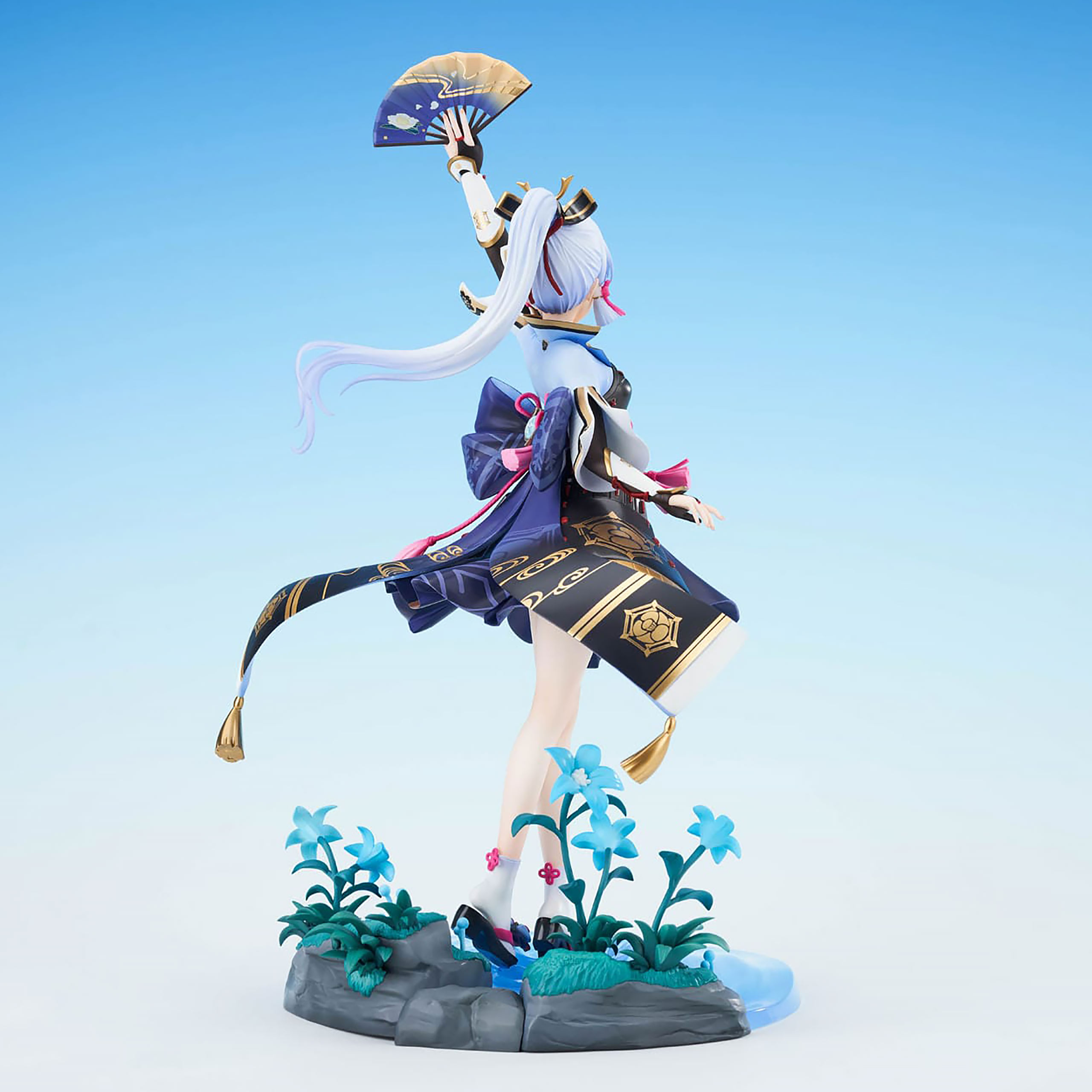 Genshin Impact - Kamisato Ayaka Figur Flawless Radiance Version 1:7