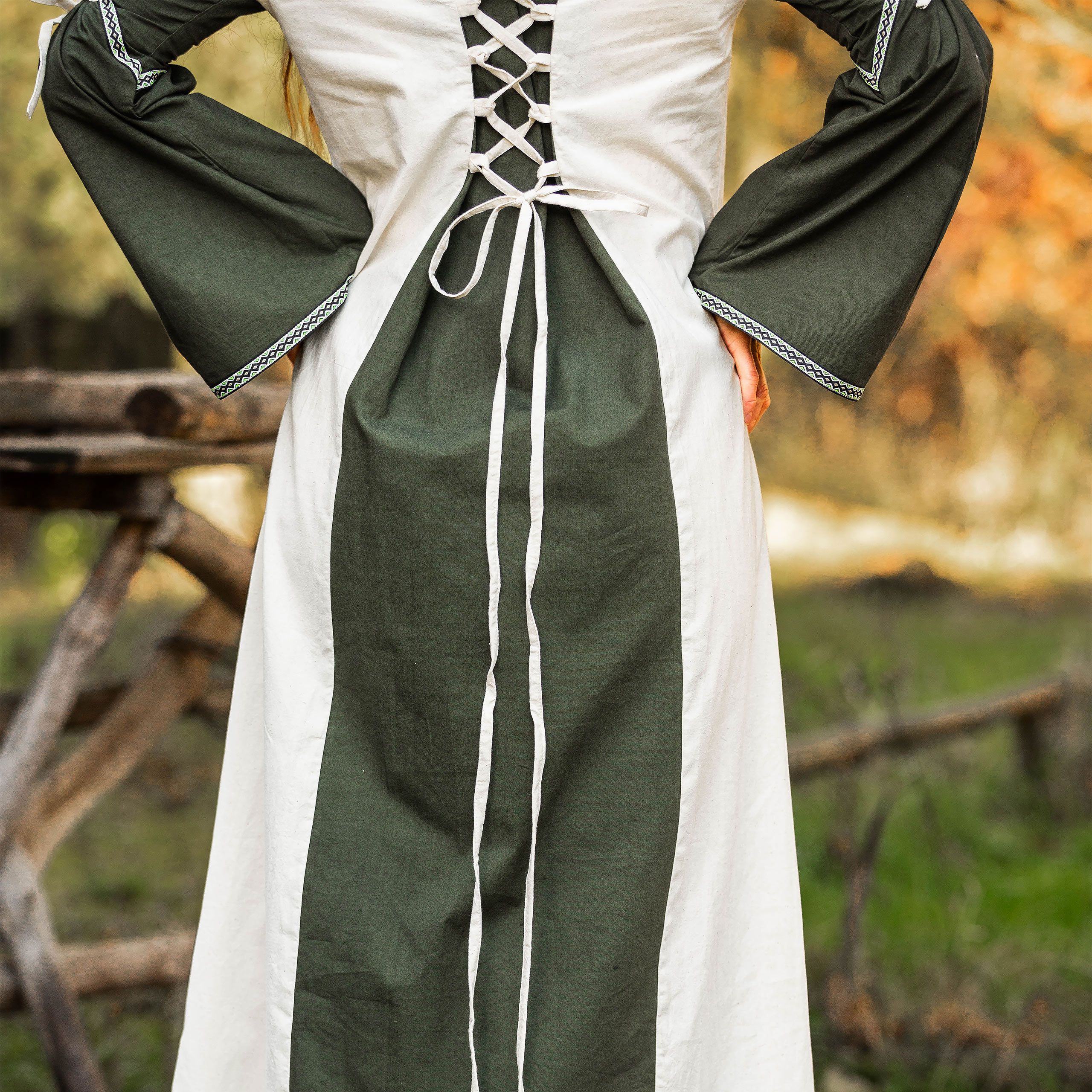 Mittelalter Kleid mit Schnürung grün-natur