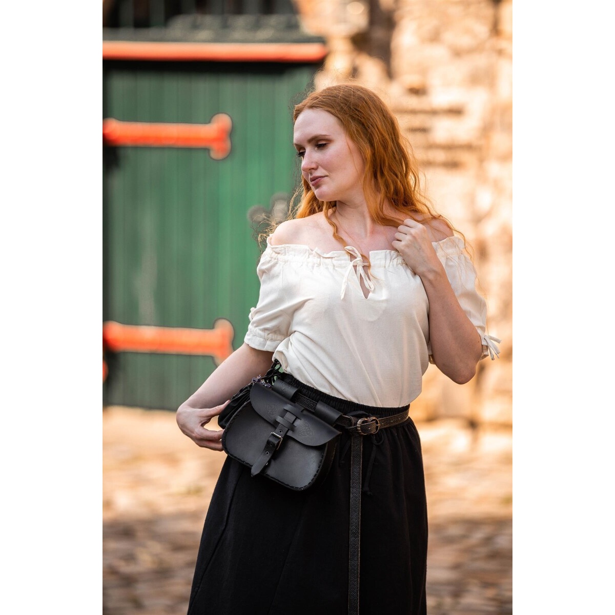 Medieval Short-Sleeve Blouse Otilia beige