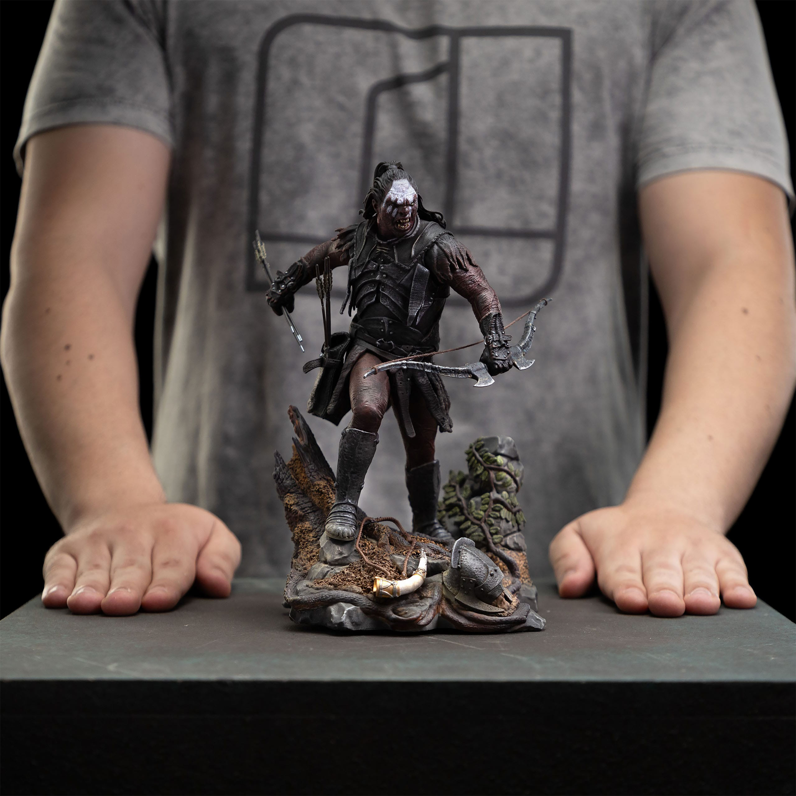 Herr der Ringe - Lurtz, Uruk-Hai Leader Art Scale Statue 1:10