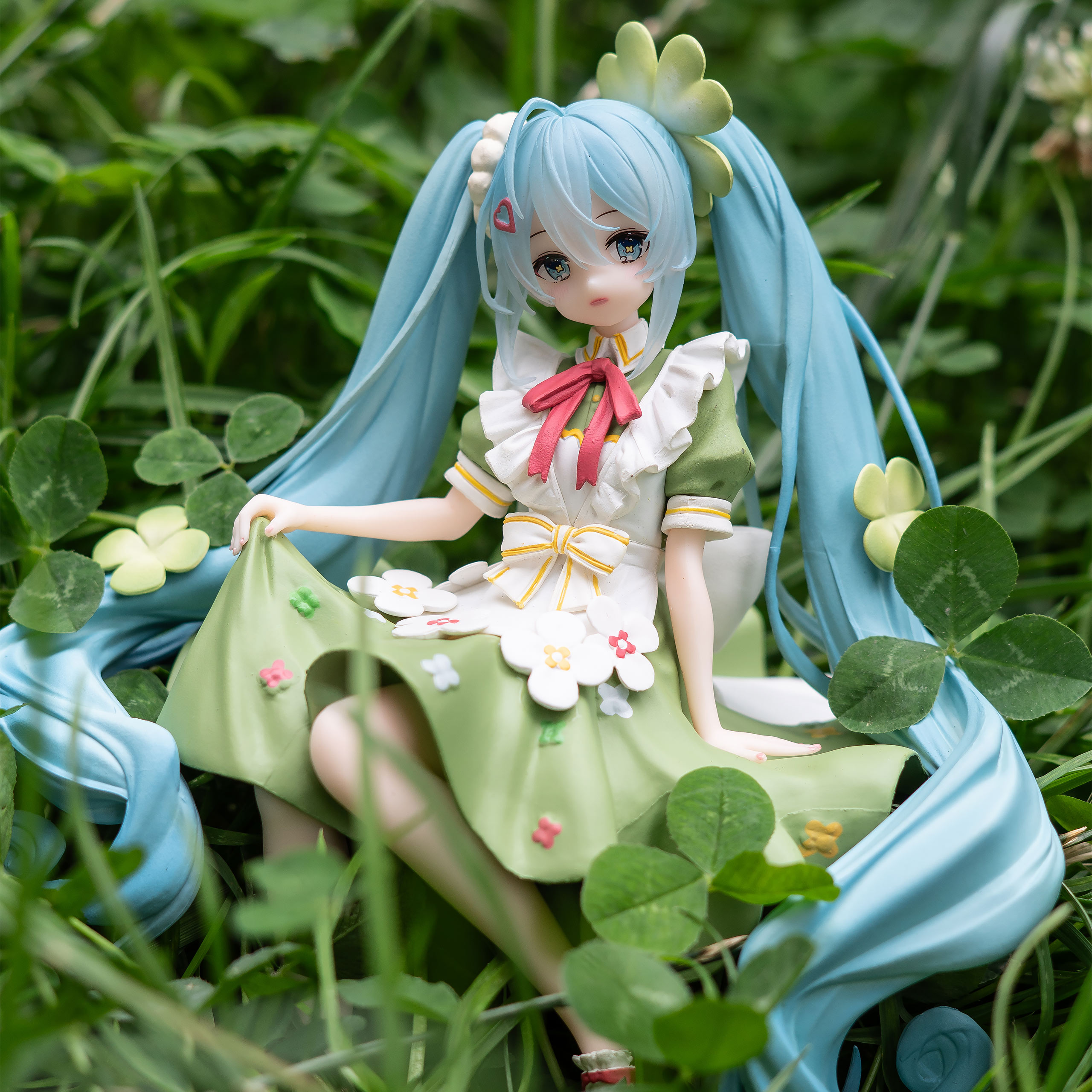 Hatsune Miku - Flower Fairy Clover Noodle Stopper Figure