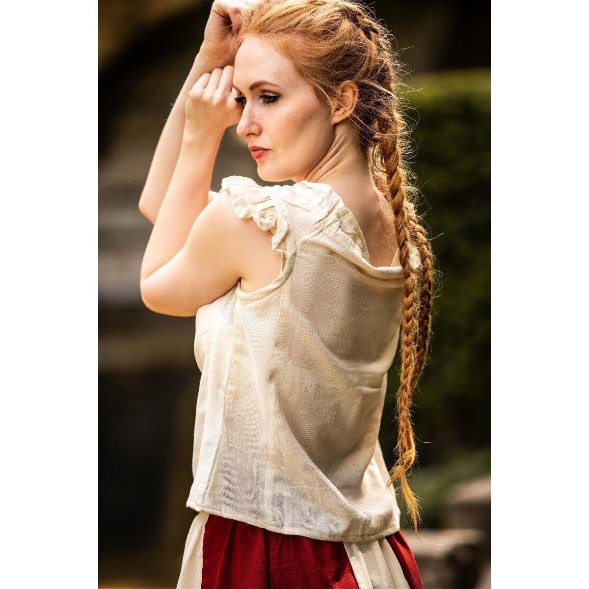 Średniowieczna letnia bluzka Lotte z falbanami beżowa
