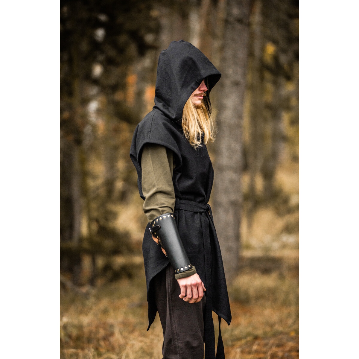 Medieval Ranger Tunic Aldon black