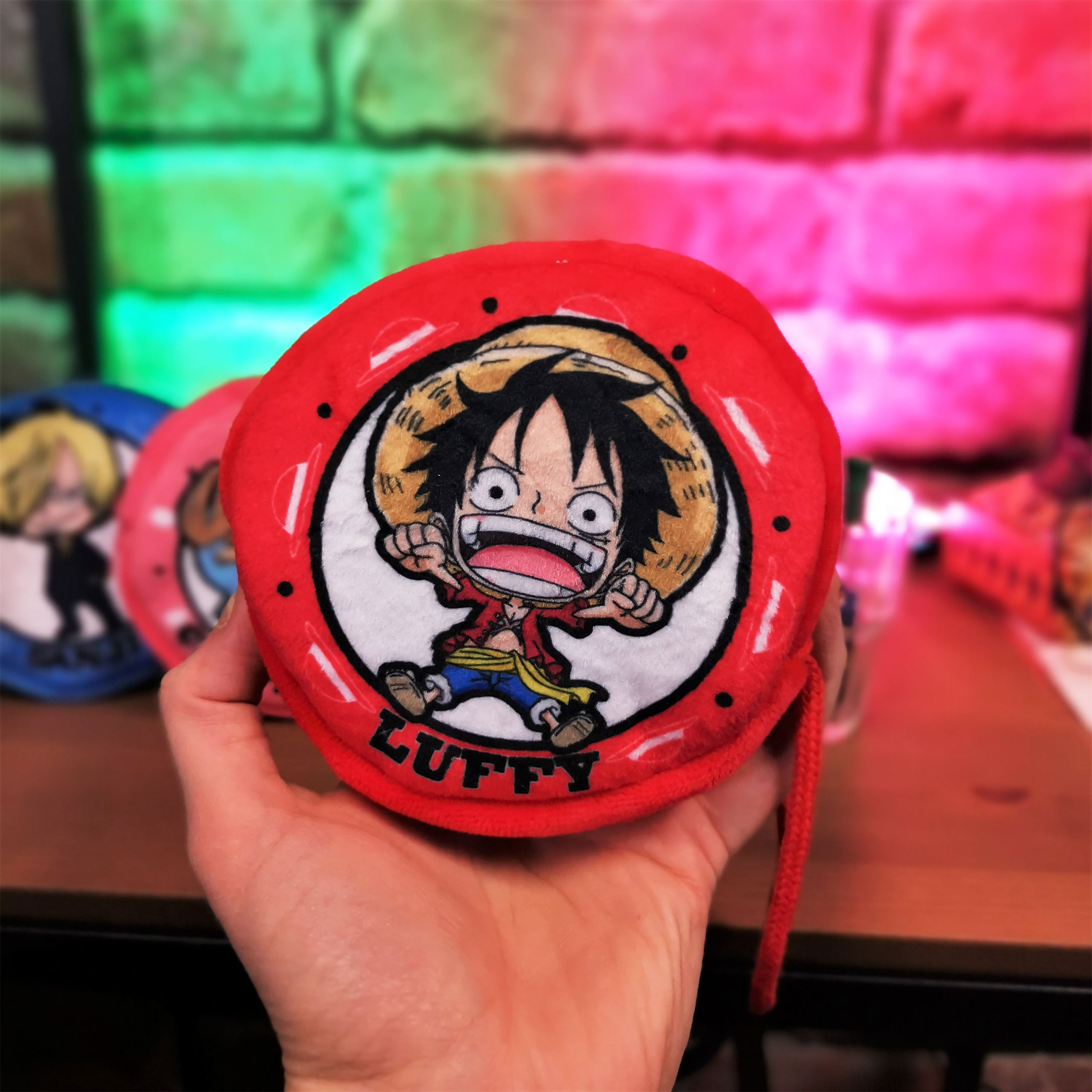 One Piece - Porte-monnaie en peluche Luffy