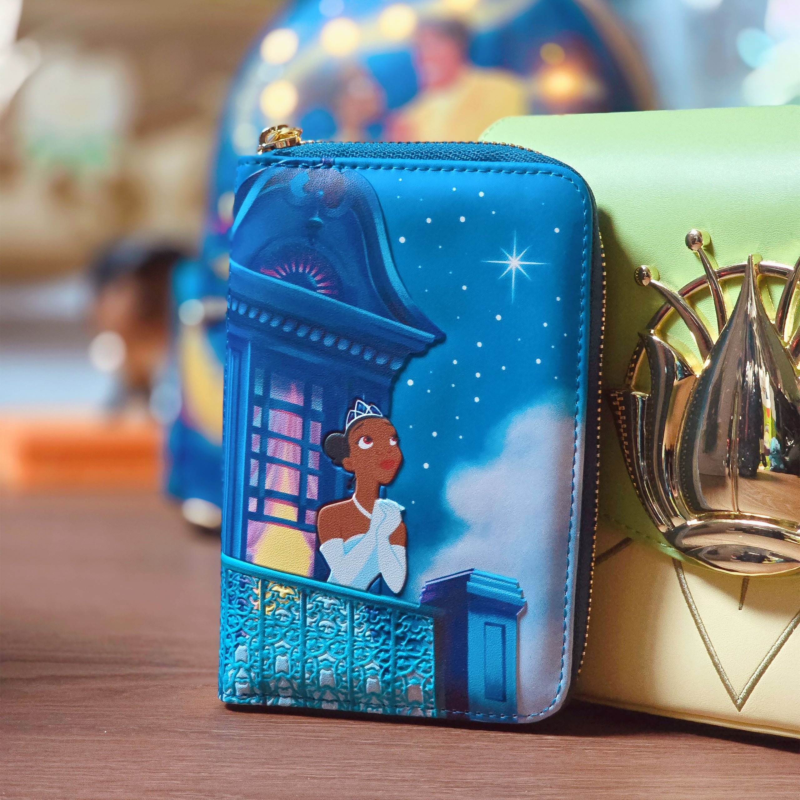 Kiss the Frog - Tiana Glow in the Dark Wallet