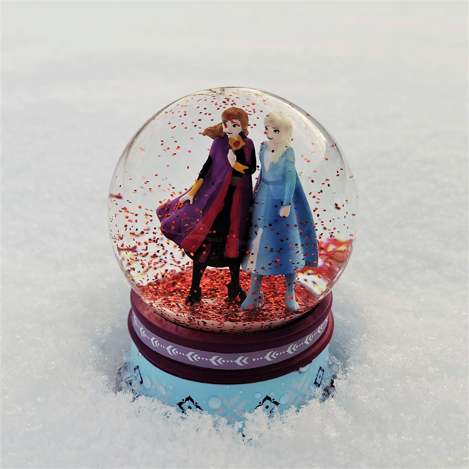Frozen - Anna en Elsa Sneeuwbol met Glitter