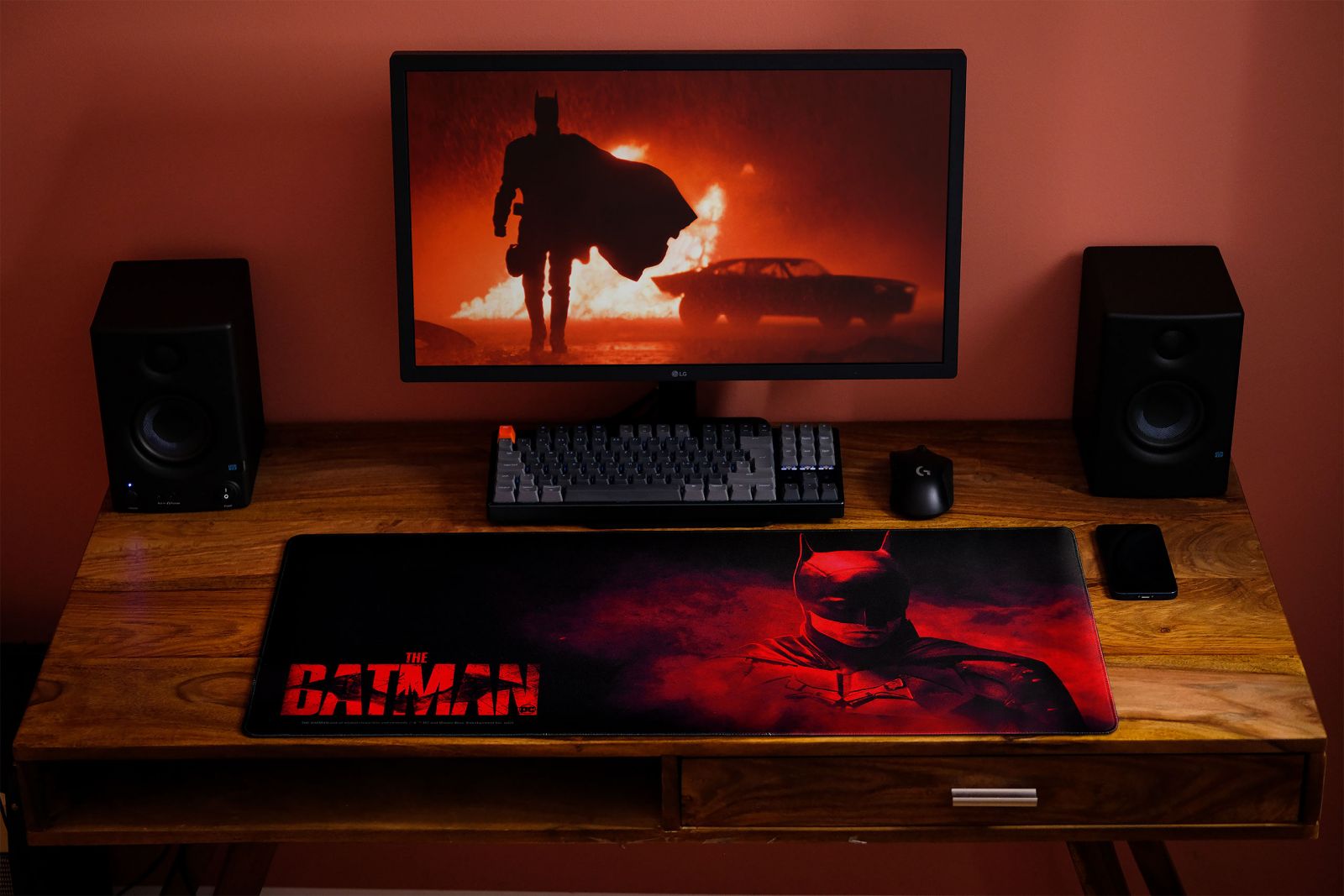 The batman movie logo mousepad elbenwald
