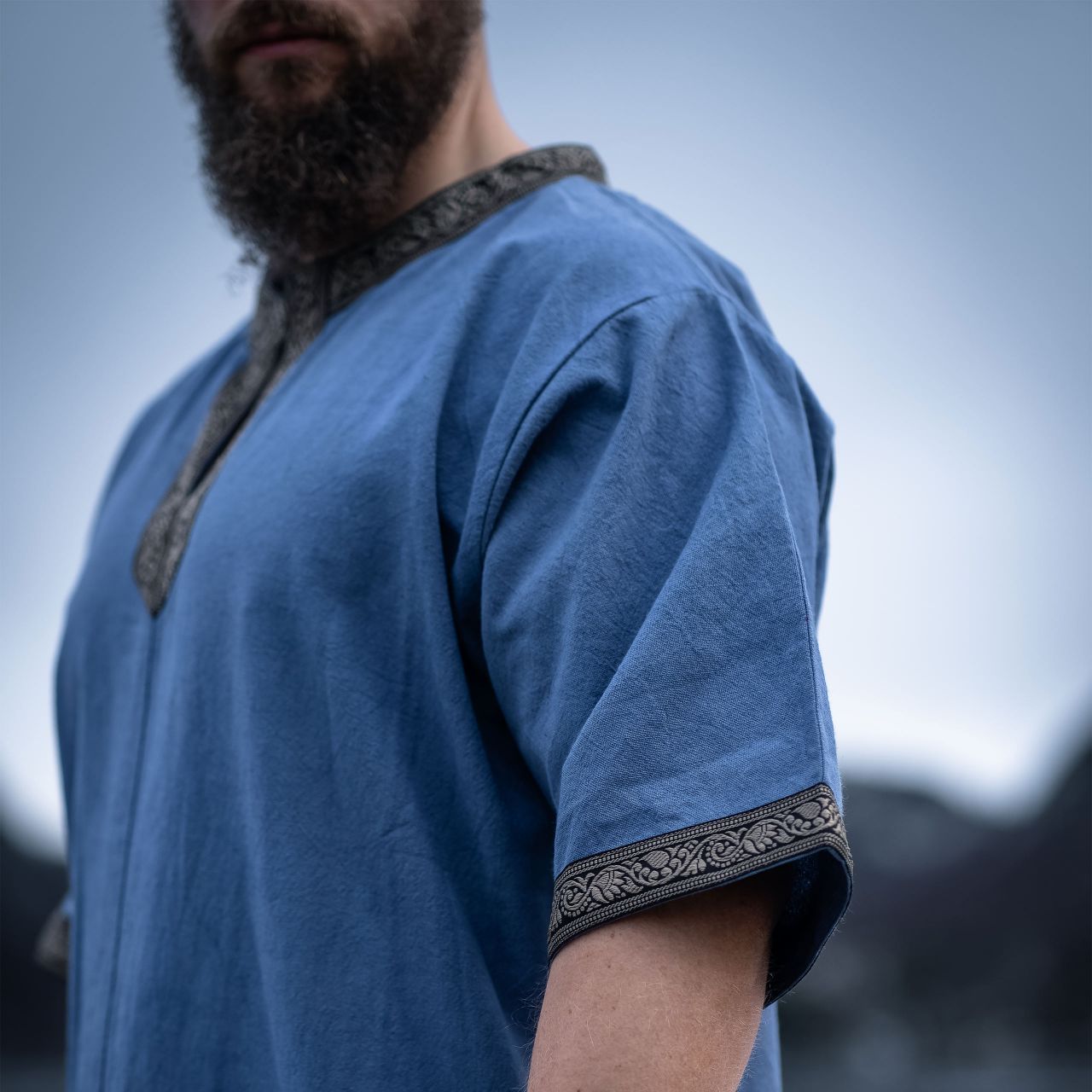 Medieval Tunic Short Sleeve with Border Blue | Elbenwald