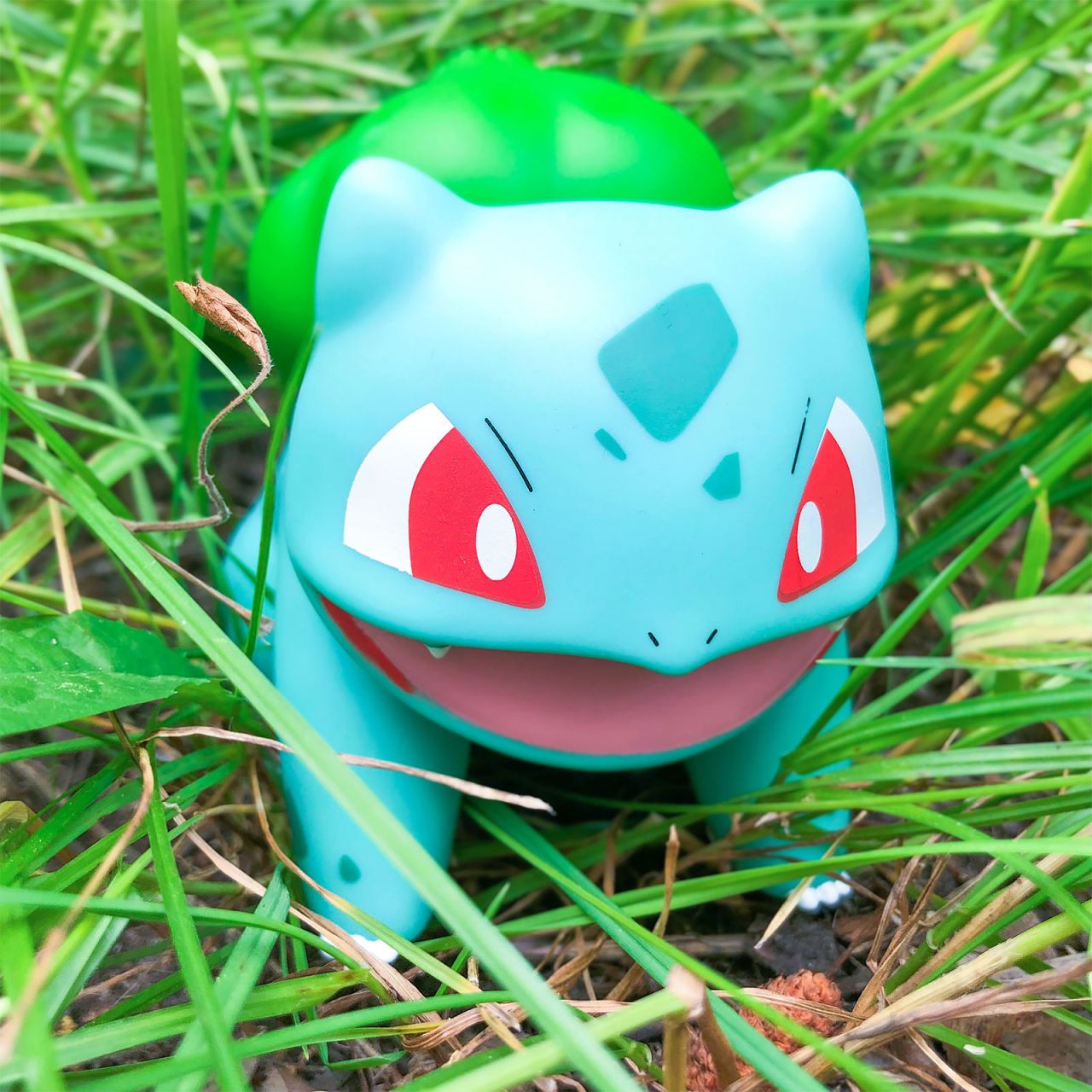 Pokemon - Bulbasaur Figure 10 cm | Elbenwald