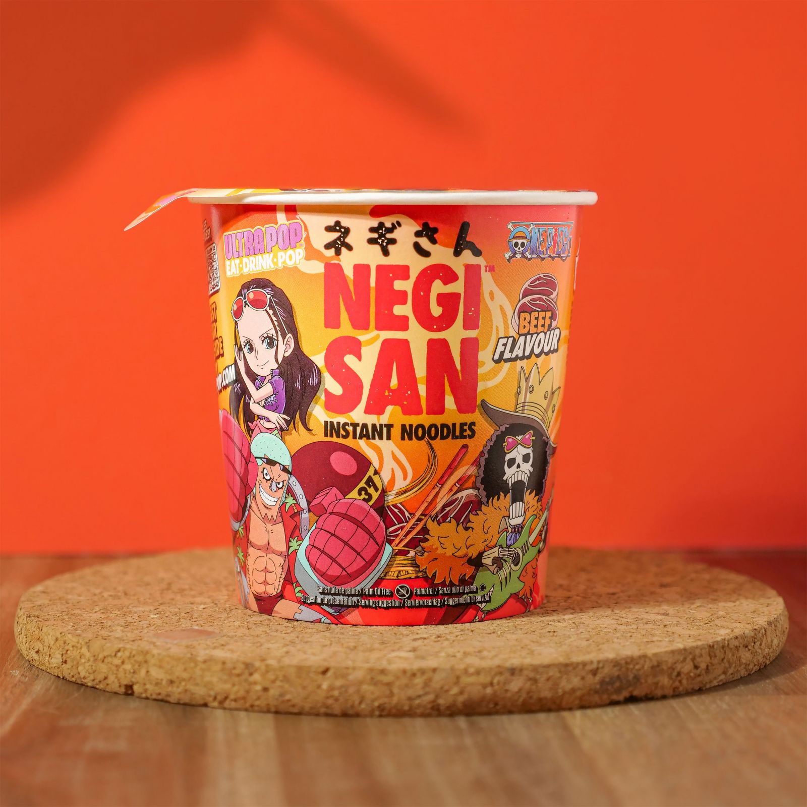 one-piece-ramen-robin-franky-and-brook-beef-instant-noodles-elbenwald